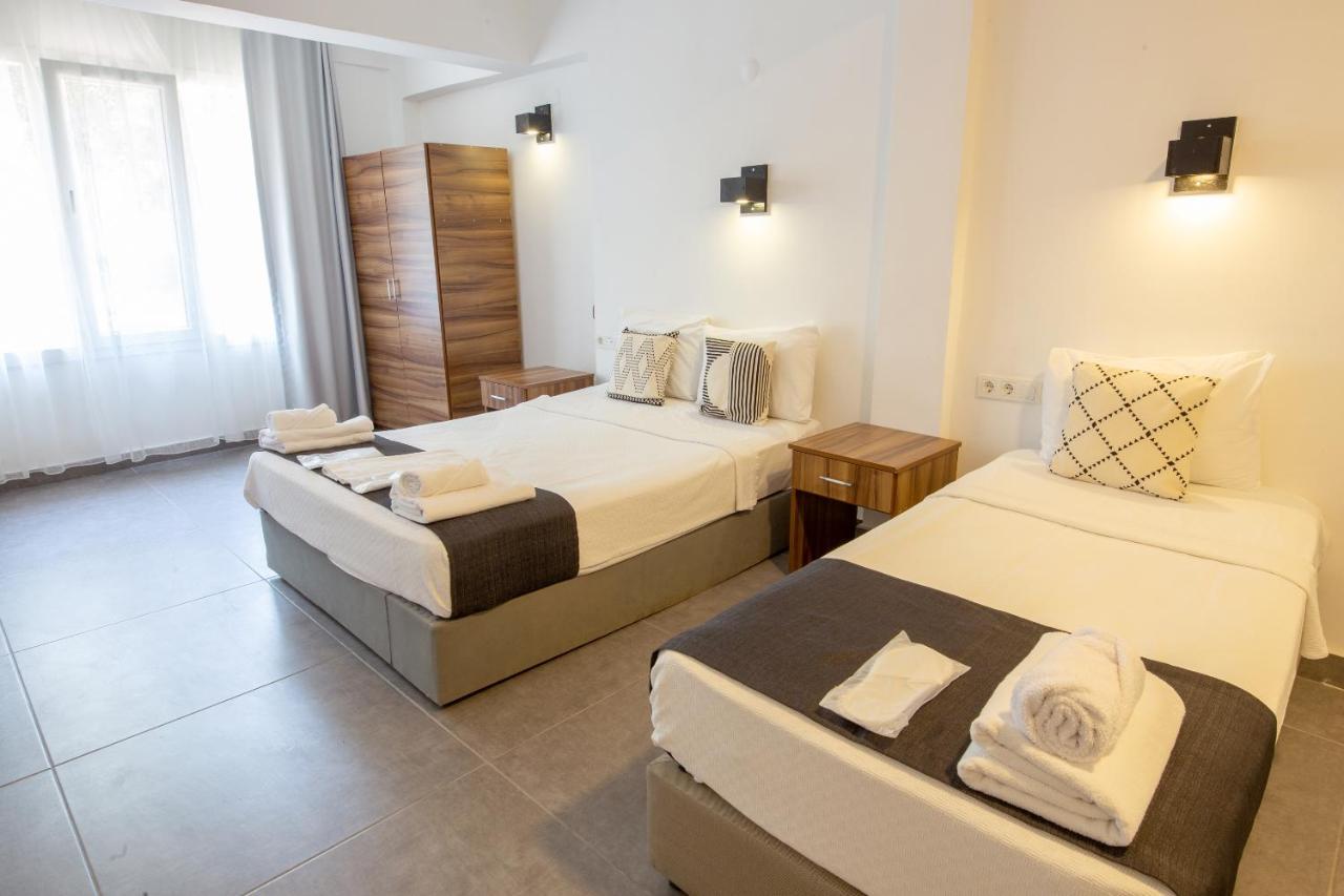 Camlik 87 Hotel Айвалик Екстер'єр фото